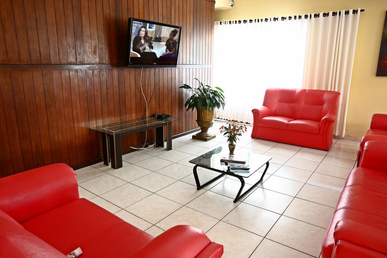 סנטו אמארו דה אימפרטריז Hotel Imperador Caldas מראה חיצוני תמונה